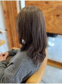 【くすみベージュ】【柔らかカール】【まとまりのあるミディ】