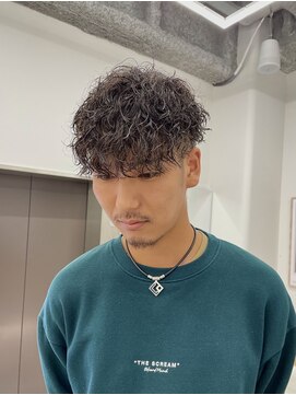 ムード 立川(MHOOD) ツイストスパイラルパーマツーブロックメンズマッシュ