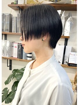 ソソ(soso) 【soso 伊勢田】ハンサムショート×黒髪【横浜/ブリーチ】