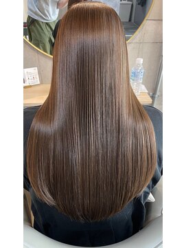 クー  戸越銀座(QOO) 美髪のススメ髪質改善切りっぱなしボブピンクブラウン