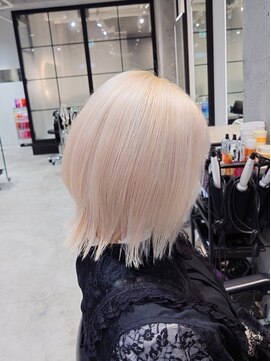 ボーテコンシェル 柏店(BEAUTE CONCIER) ハイトーンホワイトカラー