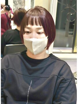 シザーズトリックス ノーブル(scissorstrix Noble) デザインカラー×丸みボブ