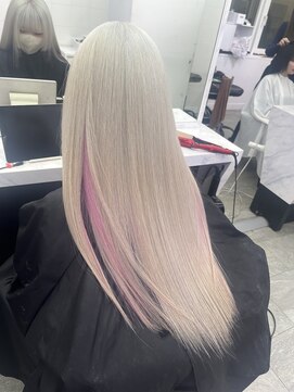 グロウ 渋谷(grow) ホワイトベージュ×ペールピンク