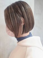 エリマ 武蔵小杉(elima)&nbsp;武蔵小杉大人ショートボブくびれベージュカラー顔周りレイヤー