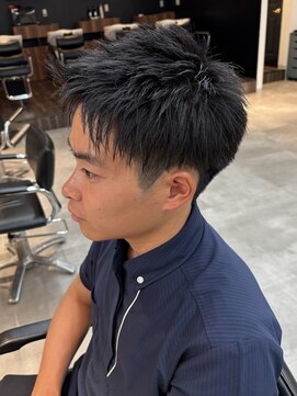 シーフ 千葉(Cyf) 刈り上げショート/アップバング/短髪/ビジネス/千葉駅/保立大翔