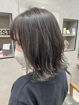 リベストバイジェービー 稲毛(li best. byjb) ペールベージュ/セクションカラー/外ハネボブ[稲毛/稲毛駅]