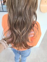 ブルーアンドカンパニー(BLUE&Co.)&nbsp;透明感グレージュ☆