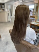 フツーロ 栄(FUTURO) アッシュカラー