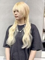 ディア(.eer)&nbsp;【.eer/ディア】エクステウルフ/シールエクステ/ブロンド