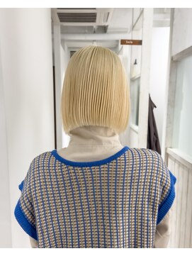 ゴウトゥデイ 横須賀店(GO TODAY) 抜きっぱなし切りっぱなしボブ