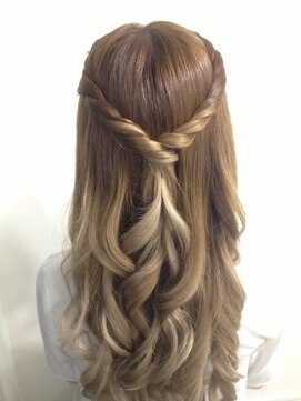 ルナクレセント (Luna crescent) アレンジ かんむりハーフ 【TEL予約】¥1300→¥1200