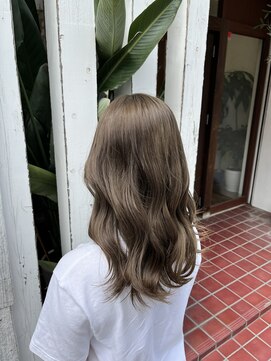 アン(Hair make un) 【ダブルカラー】ミルクティーベージュ♪