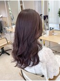 ツヤ感抜群のラベンダーカラー