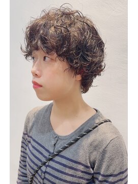 イーストハムアネーロ(EAST HAM anello) 毛先を遊ばせて垢抜け♪　ショート/パーマ/ブラウン