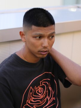 ガズル ハラジュク(GUZZLE HARAJUKU) テクスチャーバズカット