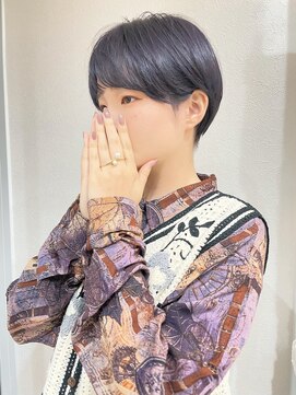 コモダ 神戸三宮(comoda) ラベンダーカラー / ブリーチ / マッシュショート