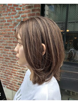 オーガニック アトリエ 大宮(organic+atelier) 小顔似合わせカットベージュ透明感艶感カラーくびれレイヤー