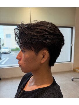 ヤテ(yate') フェザーショート　フェザーパーマ