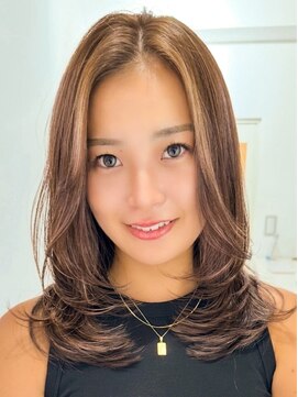 リゲル(rigel) ハイライトカラーミルクティーベージュレイヤーカット