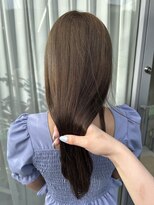 ロエ(LOE)&nbsp;赤みなしベージュカラー！