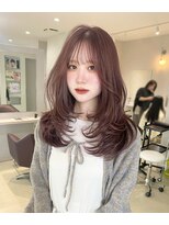 トラップヘアー&nbsp;たっぷりレイヤーカット×ピンクブラウン