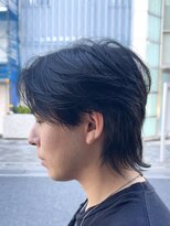 ディライト(Delight)&nbsp;センターパートウルフニュアンス外ハネパーマ新潟