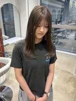 ユニ 心斎橋(Uni.) オリーブグレージュ