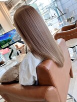 ルイス(Luis)&nbsp;土橋ブロンドベージュ艶ストレートロング20代30代