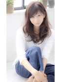 【nike池袋】おしゃれ女子が注目するウェーブ　スタイル