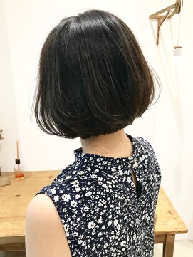 アテナ 六本松店(ATENA) 乾かすのみでキマる　ショートボブ