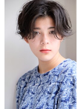 ラレイ(Lalei) 【表参道駅/青山 】グレージュ×ハンサムショート【ささき】