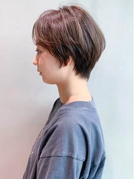 アイティーバイアルバム 八王子店(IT by ALBUM) ナチュラルショート_外ハネボブセクションカラー_ba393101