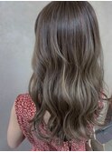 くすみベージュ*ミルクティーベージュ*ゆるふわ巻きstyle