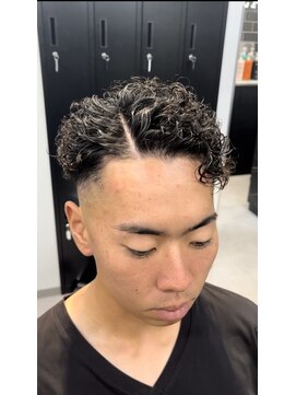 メンズ ラピス 横浜店(Men’sLapis) スパイラル×スキンフェード