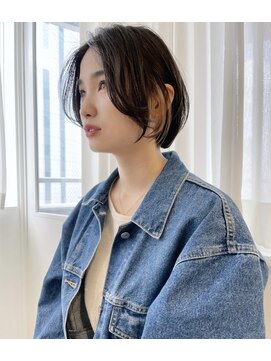 イル 大阪淀屋橋(i'll) 20代 30代 40代 ショートうるツヤ艶感グレーベージュ