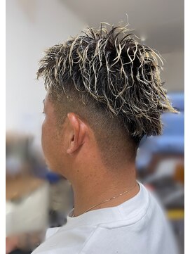 アームズ キューブ メンズ(arms cube mens) フェード#スキンフェード#フェード#メンズパーマ