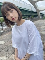 ディー(DEE)&nbsp;ナチュラルストレートのボブスタイル