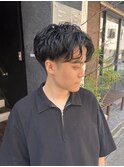 センターパートラフカールパーマ