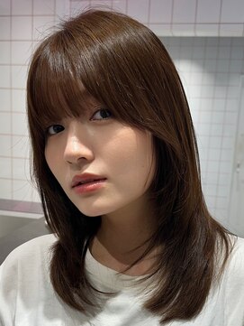 ロンドルーチェ 心斎橋(Lond luce) ダークアッシュ/ミディアムレイヤーカット［髪質改善/縮毛矯正］