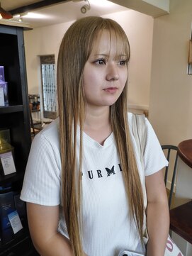 ヘアラウンジ アンリオ(hair lounge an rio) ダブルカラーでベージュカラー