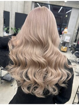 リノート バイ エゴル 名古屋(LINOET by ENGOL) 【LINOET 名古屋】佐藤まいら　ホワイトミルクティー