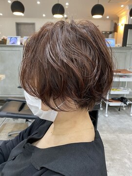 レト 梅田店(LETO) 丸みショート