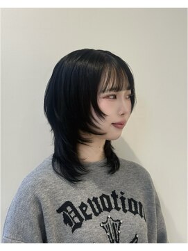 ニューヨークニューヨーク なんば道頓堀店(NYNY) 韓国ハッシュカット×透明感ブルーブラック