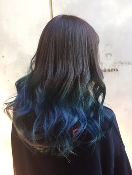 リゼル ユア 渋谷(RISEL YUA) オーシャンブルー×グラデーションカラー