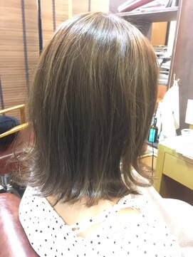 トーン 上大岡(tone.) 【tone./中山洋祐】切りっぱなし外ハネミディアム