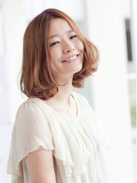 バランスセントラル(balance CENTRAL) 【balance　CENTRAL】ツヤ感生かした重軽ボブ