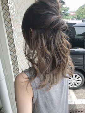 フェーディン(fa/din) インナーベージュカラー