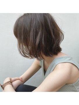 ビューティズム エルム(Beautism Elm) ショートボブはいかが？