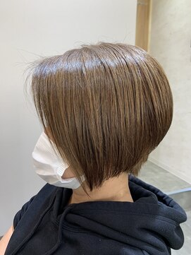 スタンド(STAND) 前下がりショート　朝霞美容室【STAND】スタンド