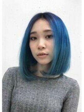 ラブ ロック Love' Lock ブルーのグラデーションカラー・ブリーチ・マニックパニック